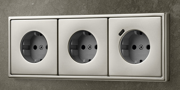SCHUKO® Steckdosen mit USB bei Gebäude- und Anlagentechnik Haina GmbH in Römhild