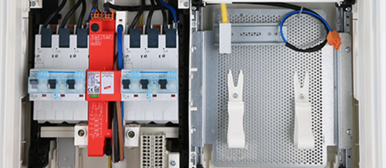 Hausanschluss, Zähler und Unterverteiler bei Gebäude- und Anlagentechnik Haina GmbH in Römhild